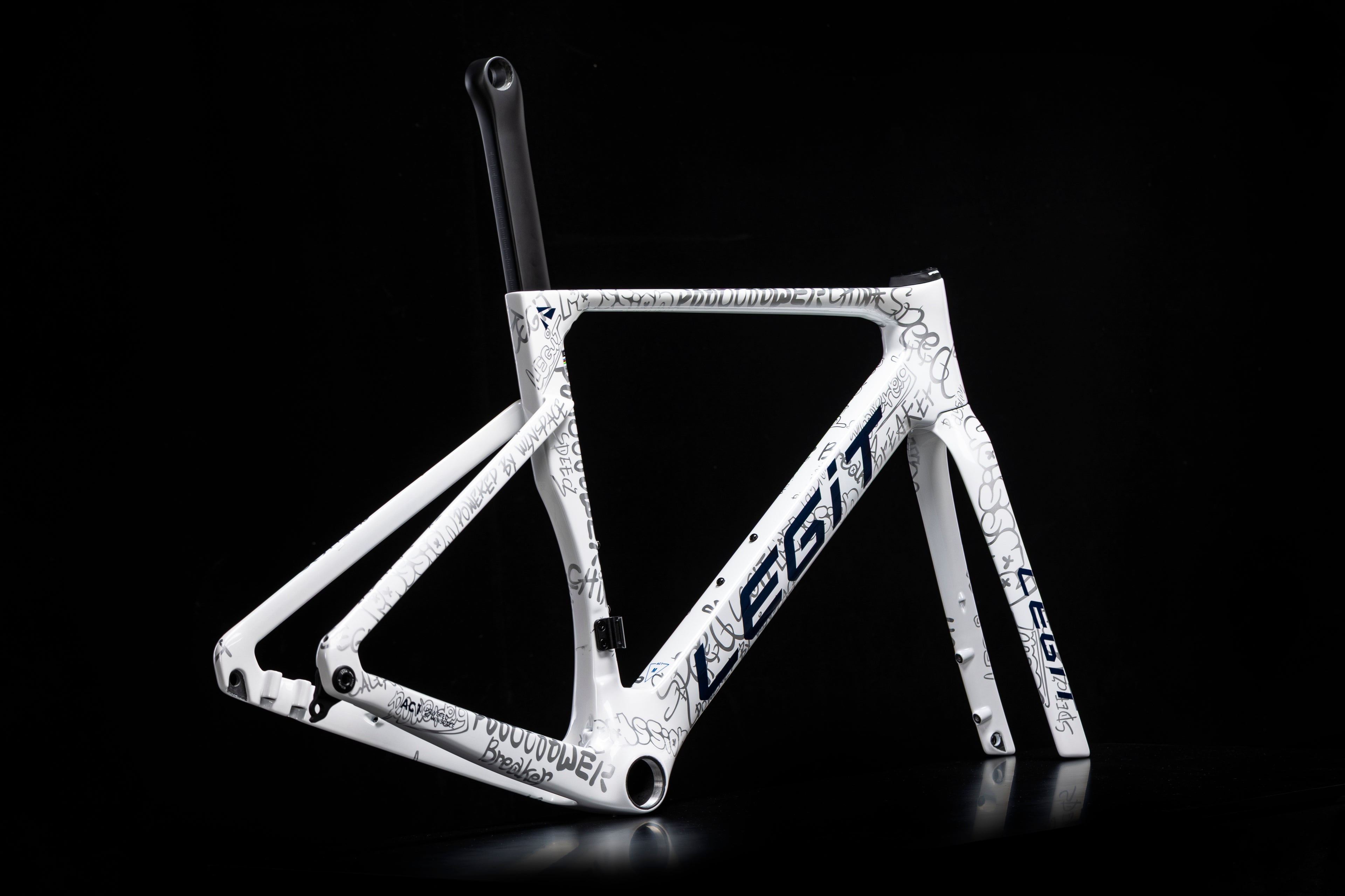 LEGiT AC1 Road Bike