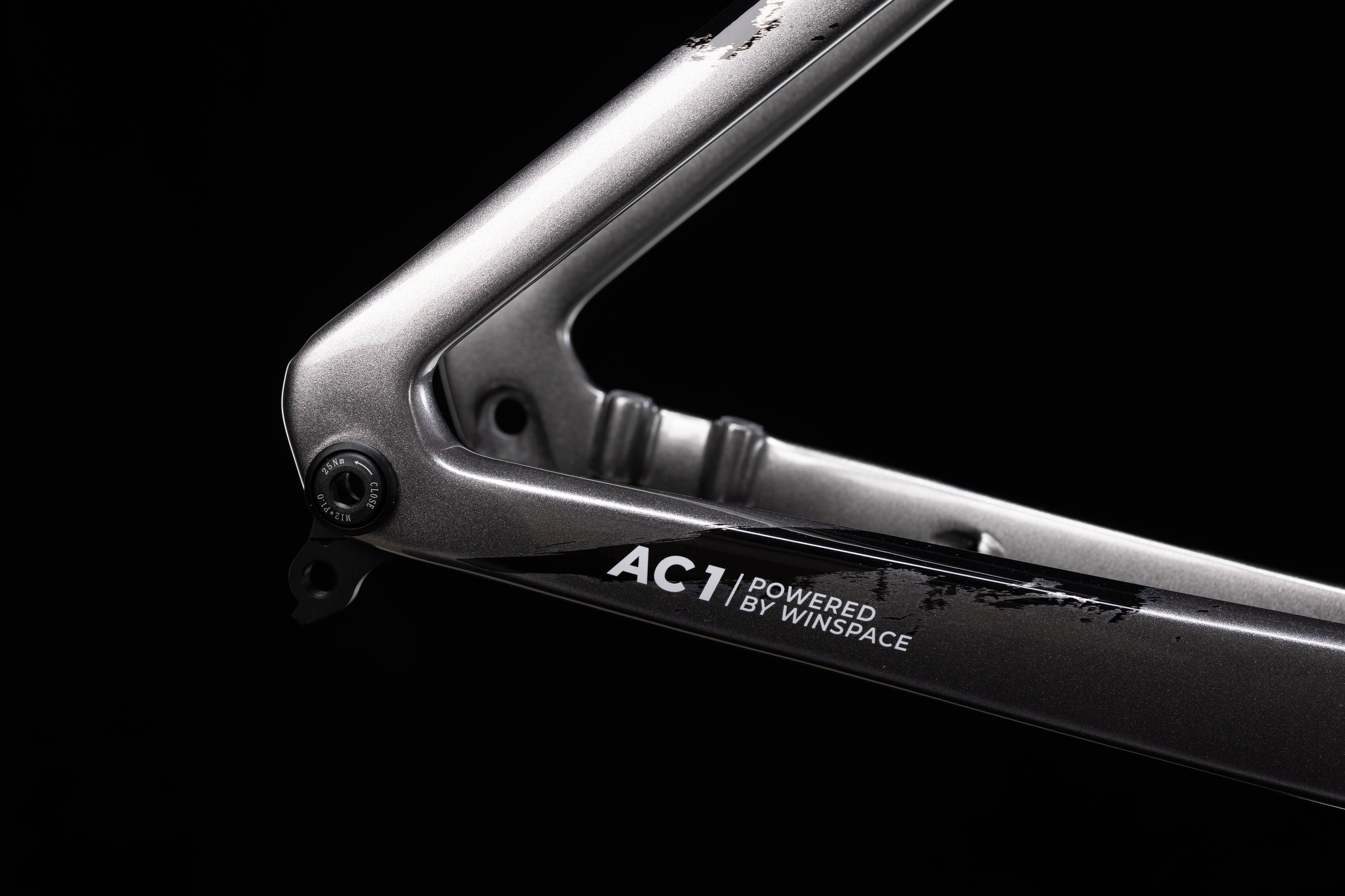 LEGiT AC1 Road Bike